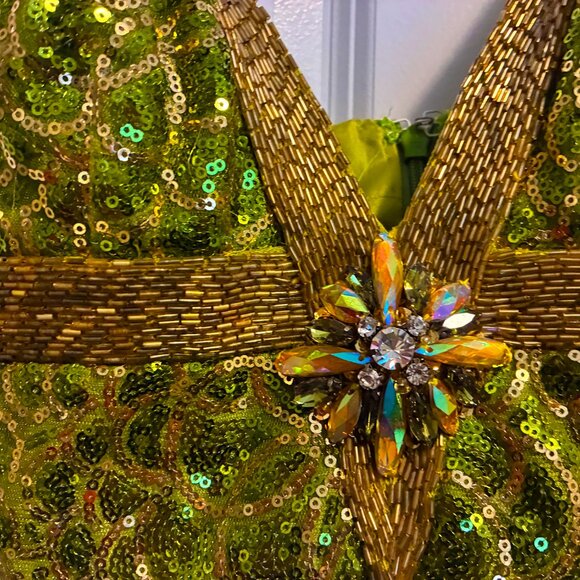 Beautiful green prom dress - Picture 5 of 7